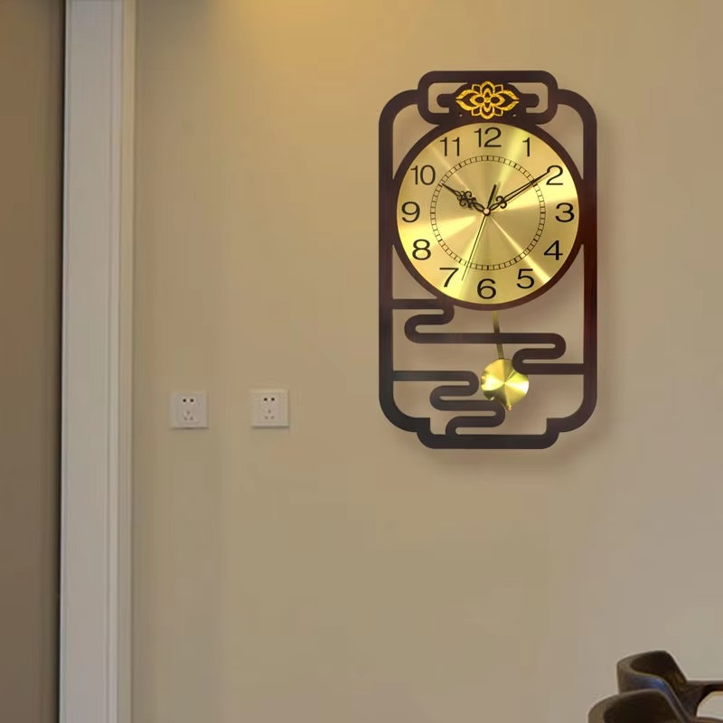 Interior Design Vintage Modern - Sweep Movement Wall Clock Wooden Unique