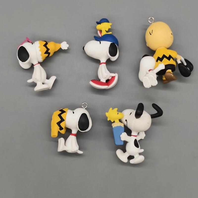 Snoopy Anime Character Figure  - Interior Design Home Decor recension och pris