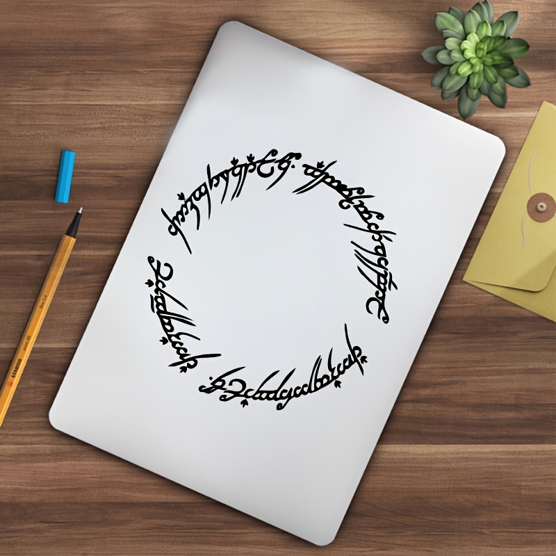 Magic Movie Elf Circle Sticker - Interior Design Magazine recension och pris