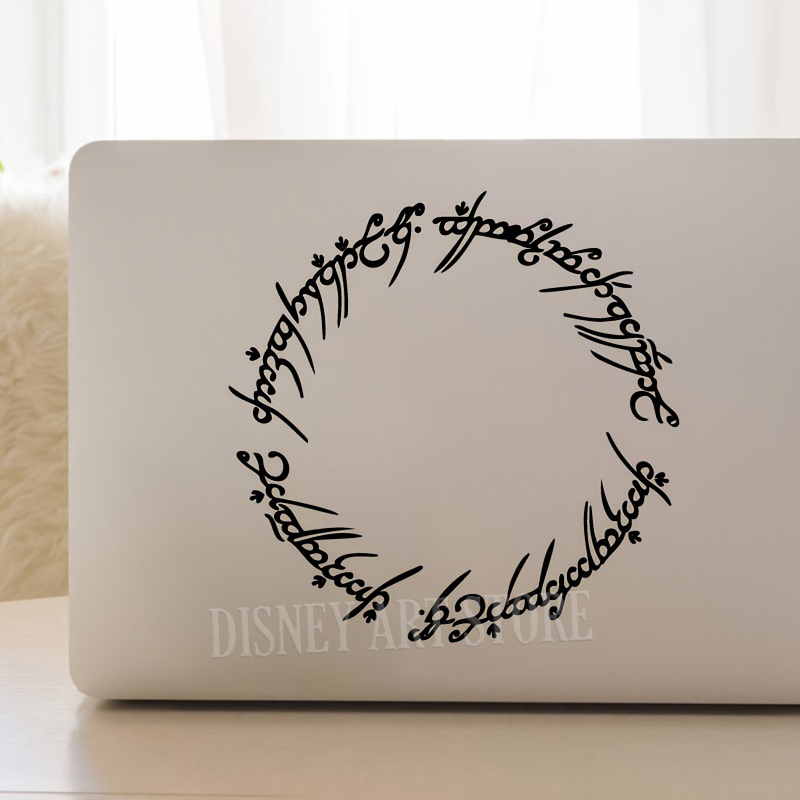 Magic Movie Elf Circle Sticker - Interior Design Magazine recension och pris